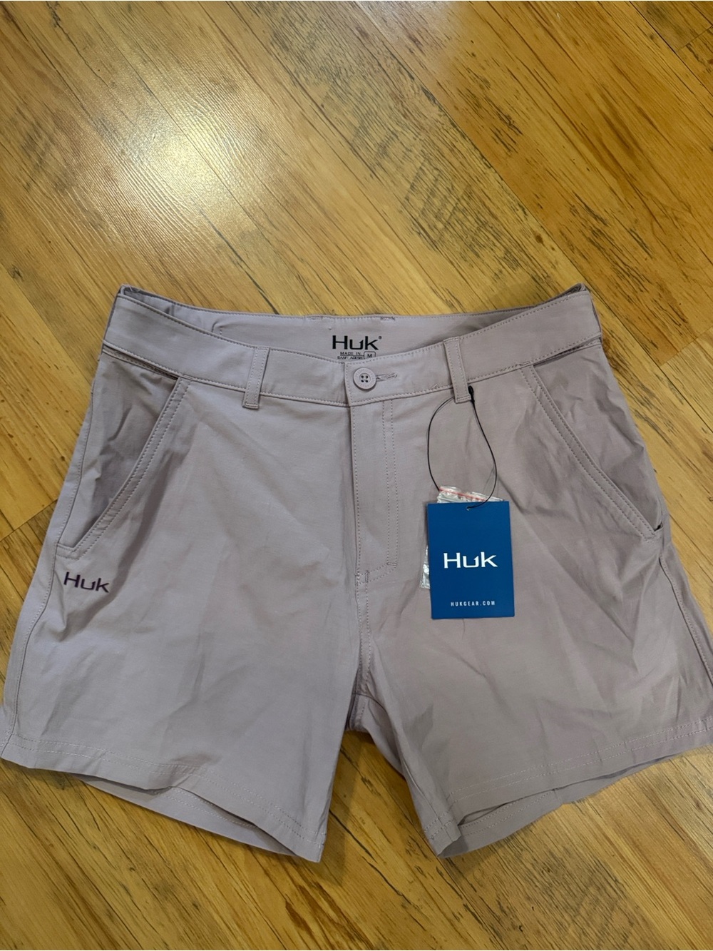 HUK Shorts Sz M Women’s Lilac Rose NWT